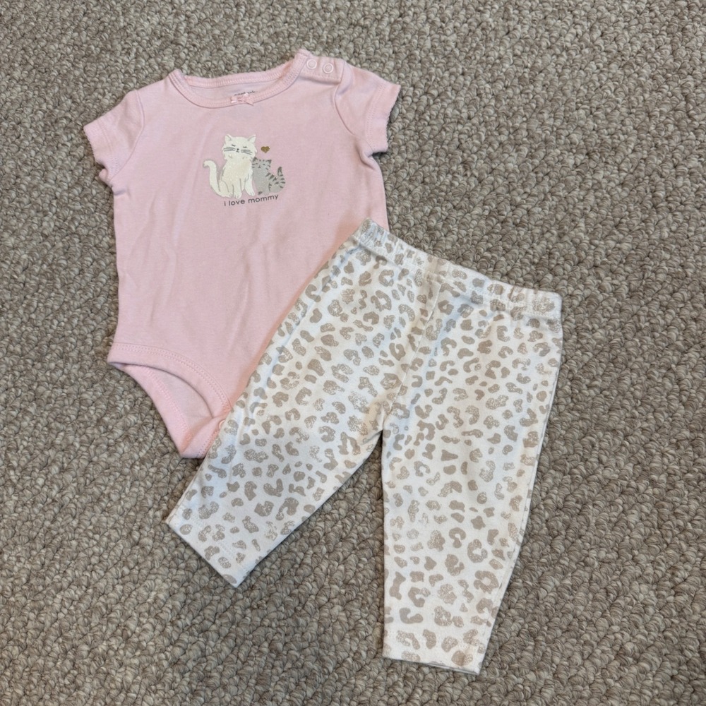 Carters Baby Girls Size 3 Months I Love Mommy Cat Bodysuit Leopard Leggings Set‎